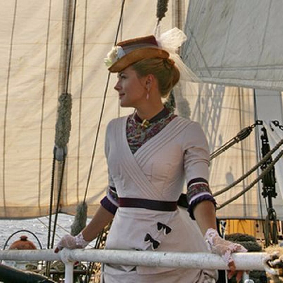 Фото из открытых источников интернет.scale_1200 (2).jpg Кадр из фильма "Пассажирка".