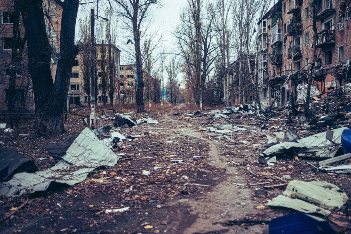 В зоне СВО полным ходом идет перемалывание ВСУ. Все чаще западные спикеры и некоторые украинские эксперты аккуратно намекают, что пора бы говорить о переговорах.-3
