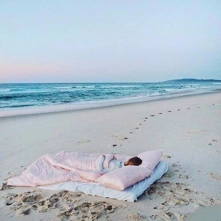 Приятно провести время наедине с собой