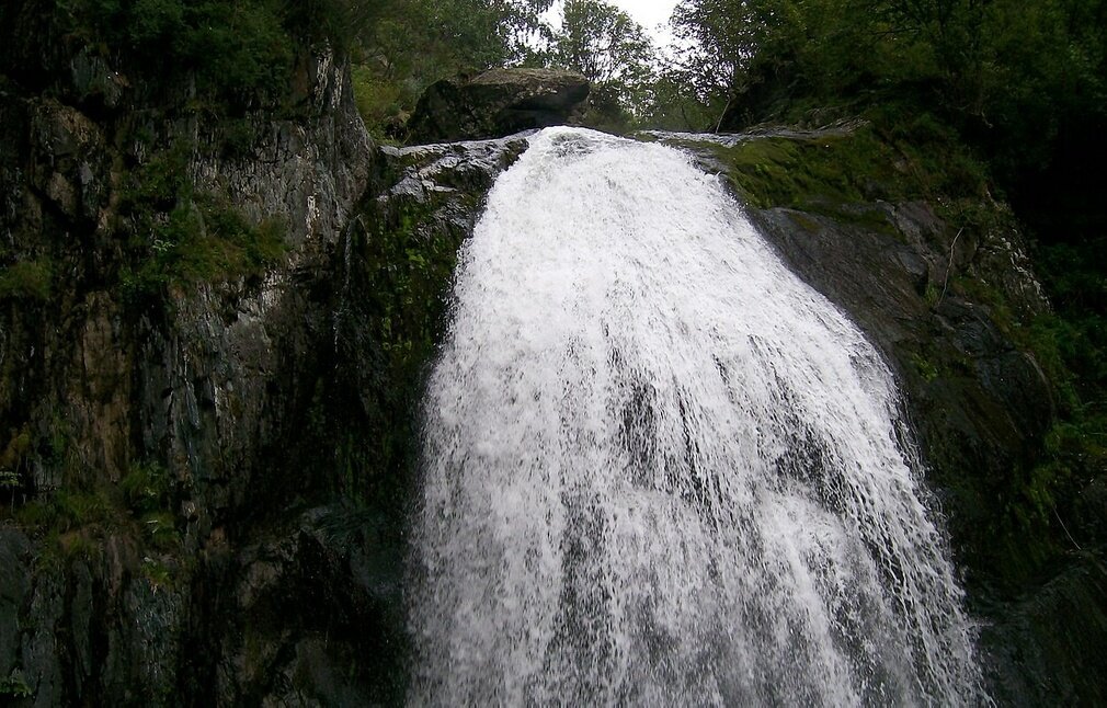 Водопад Корбу