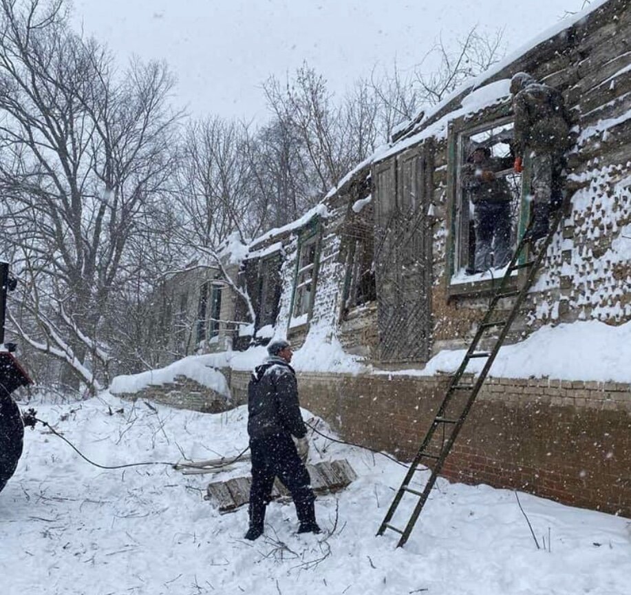 Остов больницы.