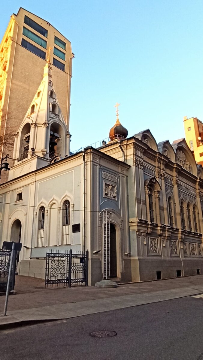 Московский храм в честь Успения Пресвятой Богородицы на Успенском Вражке.