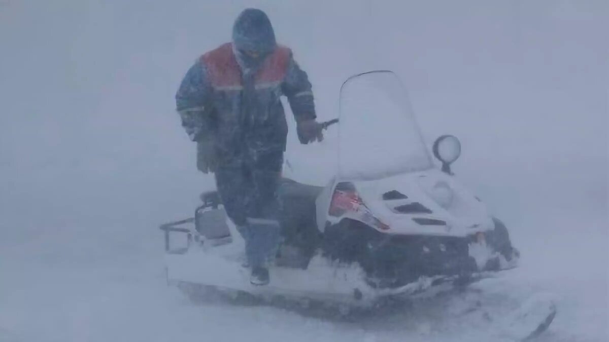     «Россети Сибирь» рассказали, где в Хакасии штормовой ветер принес больше всего проблем.