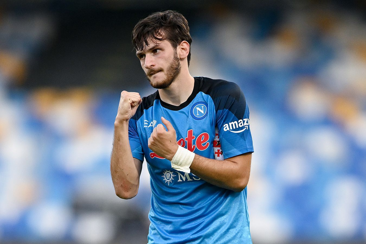 Может быть, на Евро сможет поехать Хвича?...