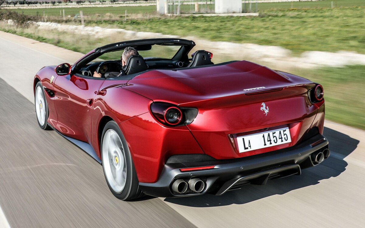 Ferrari Coupe Cabrio