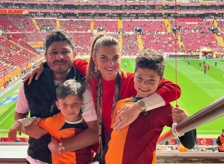 Источник: соцсети актрисы Пелин Карахан