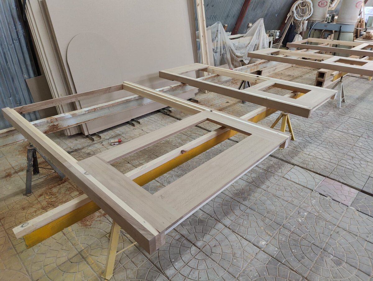 Сборка иконостаса. Мастерская "Палехский Иконостас"