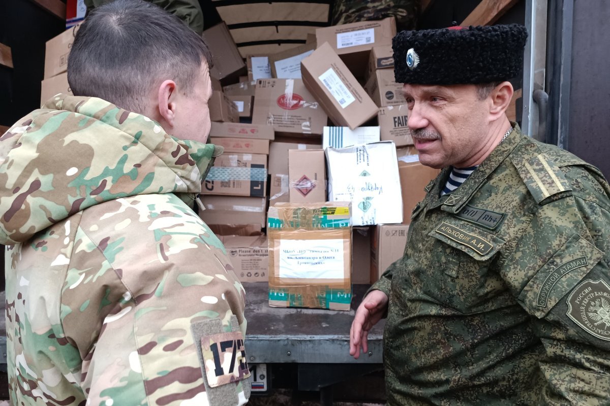    Тульские казаки и ветераны-афганцы передали помощь в Луганск