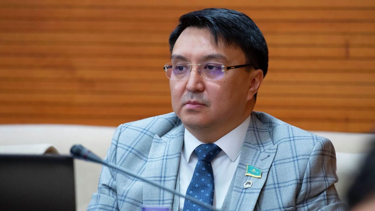    Фото: Sputnik / Владислав Воднев Август Макаров