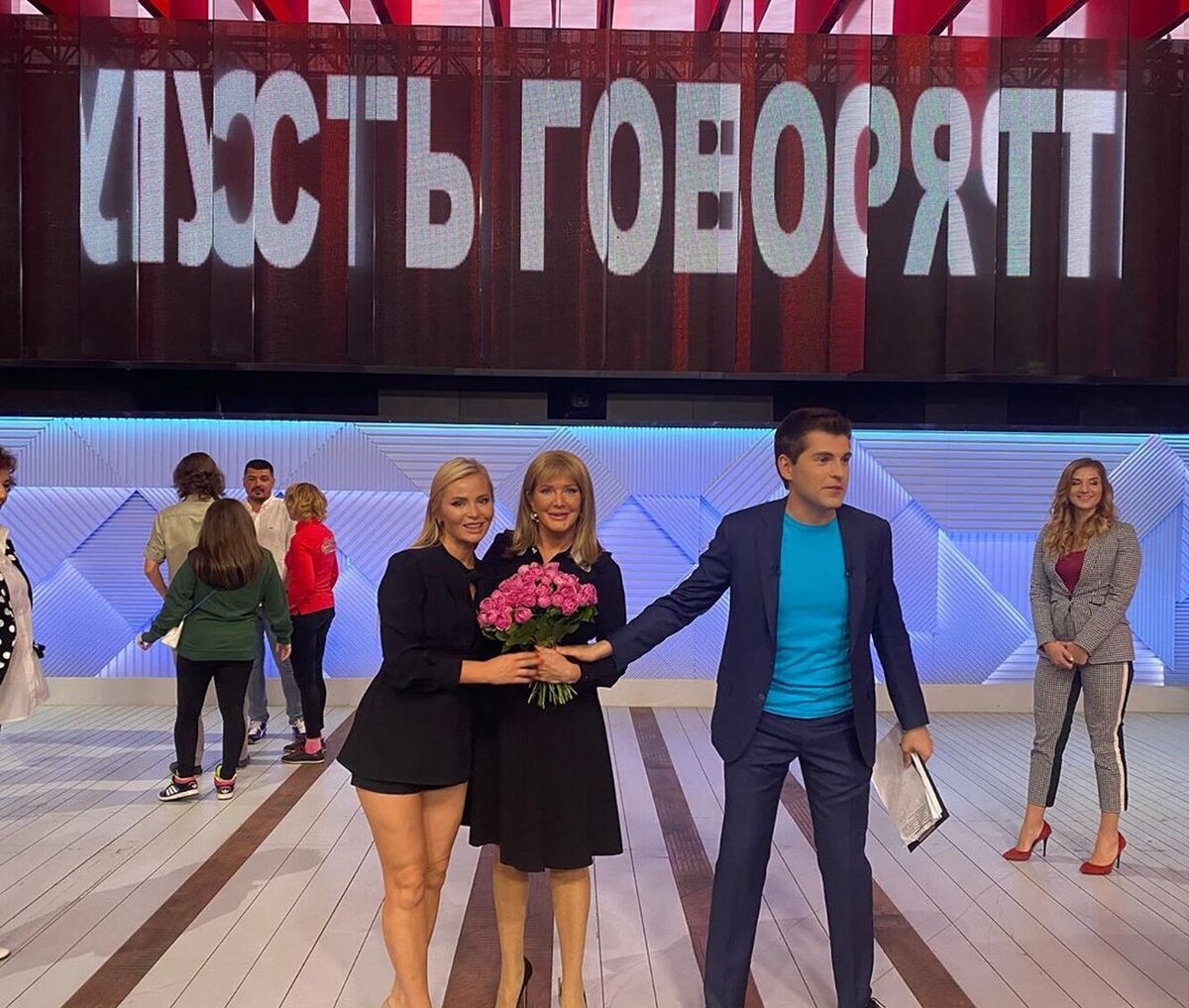 Фото из архива предыдущих программ с участием Дмитрия Борисова. Теперь у ведущего "второе пришествие" на Первый канал. Фото Яндекс.Картинки. 