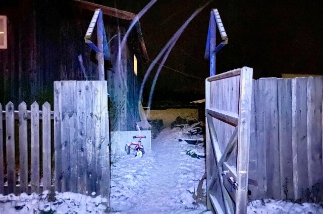    Тела двоих детей нашли 18 ноября в одном из домов в селе Кабалуд. Фото: Следственный комитет по Удмуртской республике