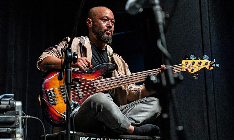 Участник трио Kanta dAb dAb