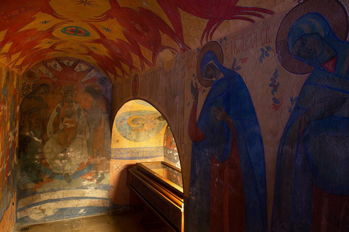 Крипта в церкви