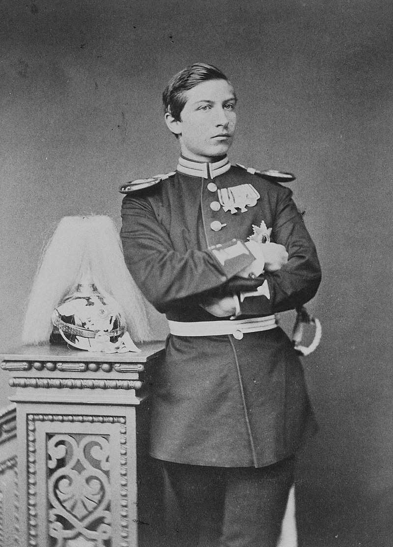 Кронпринц Вильгельм в возрасте 18 лет. 