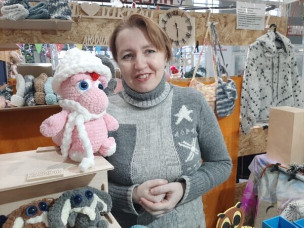 Предприниматель Людмила Калинина представляет развивающие игрушки и сувениры