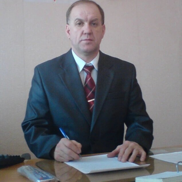 Суд приговорил бышего следователя прокуратуры Алексея Торопа к 22 годам колонии строгого режима за серию изнасилований подростков и убийство, совершенное в 2007 году. Как сообщает пресс-служба СУ СКР по Иркутской области, на его счету около 30 эпизодов.