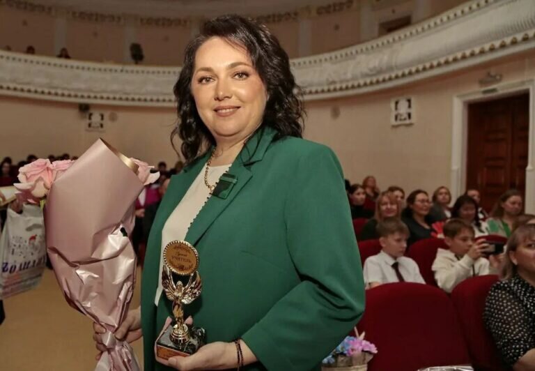    Наталья Жемиря стала победителем конкурса «Учитель города Оренбурга 2024» Кристина Просвиркина