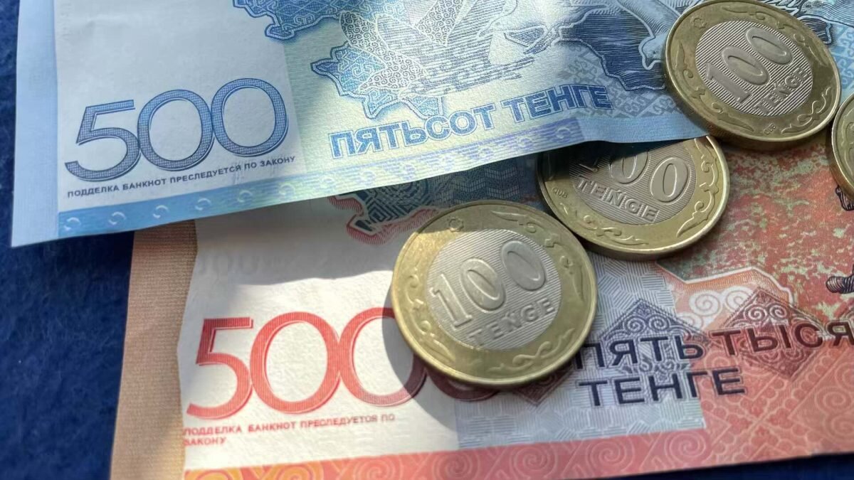    Фото: Bizmedia.kz Август Макаров