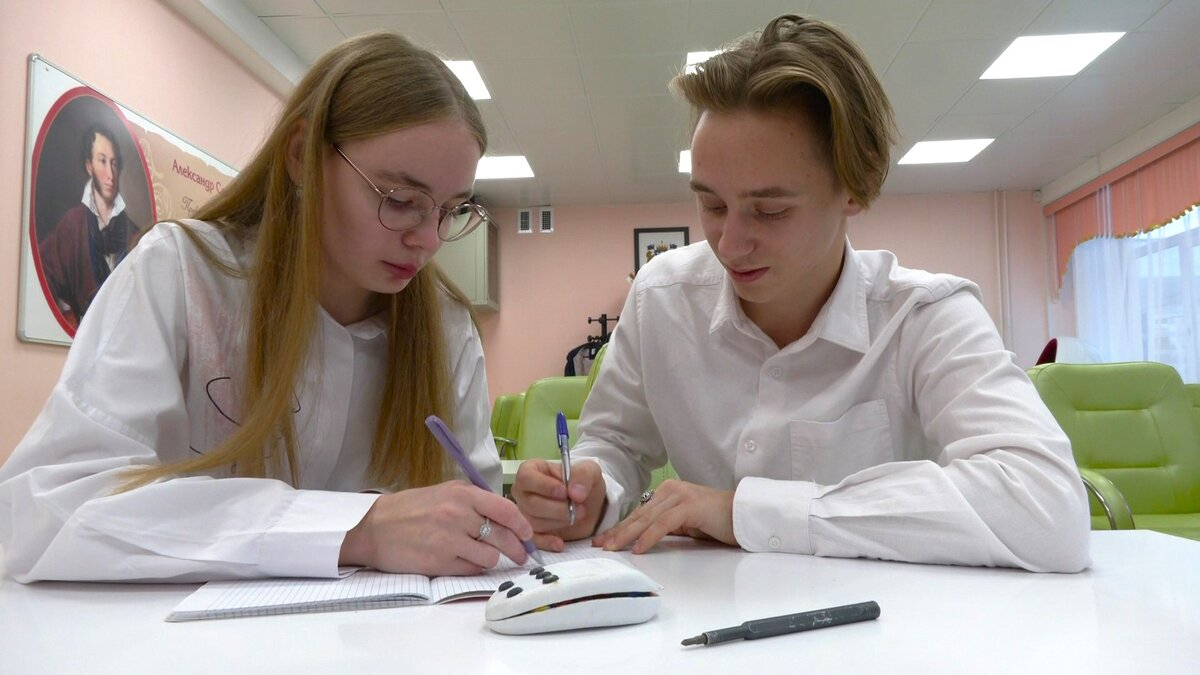    Школьники из Югры изобрели коммуникатор для связи со стоматологом