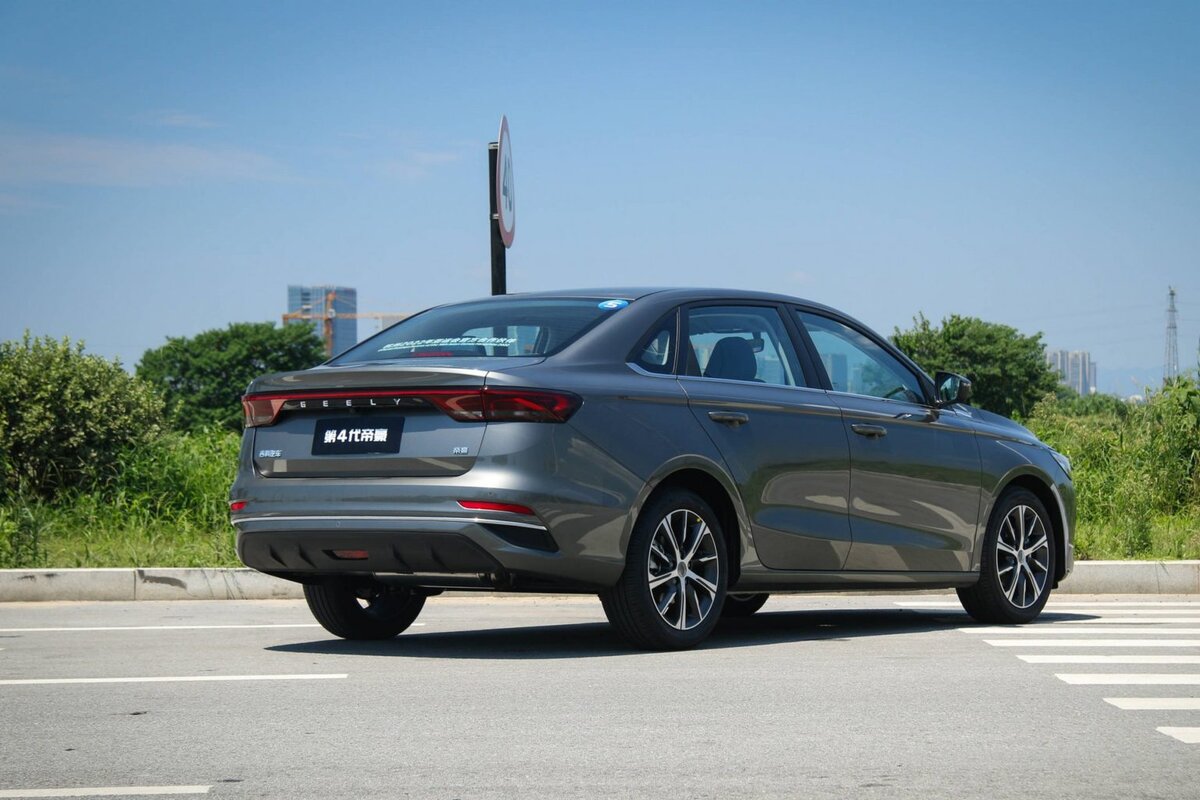 Geely Emgrand ec7 Рестайлинг