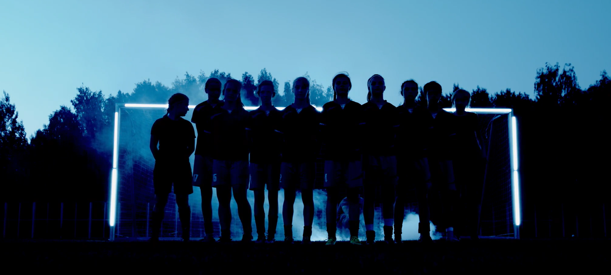 «Шутник в кресле служит беловолосому»: О чем говорил Отрок Павел, чьи ...