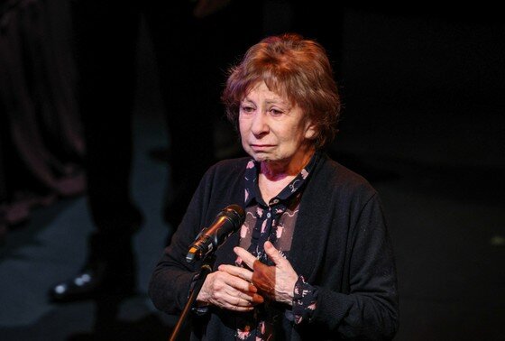    Лия Ахеджакова