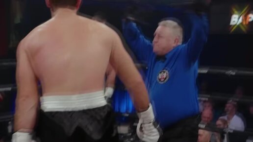 СНЁС ОДНИМ УДАРОМ Вартан Арутюнян vs Владислав Вишев RCC Boxing