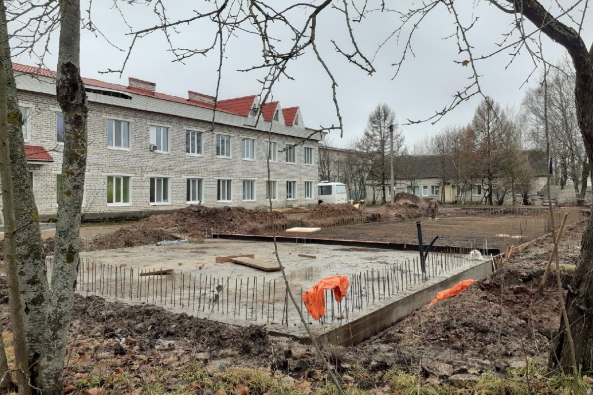    Новое здание станции скорой помощи строят в Гдове