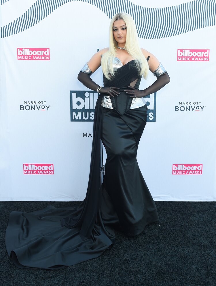 Топ 5 горячих образов на церемонии Billboard Music Awards