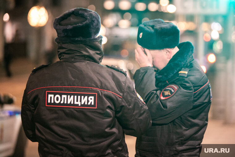    Полицейские вынуждены платить за уборку из своего кармана