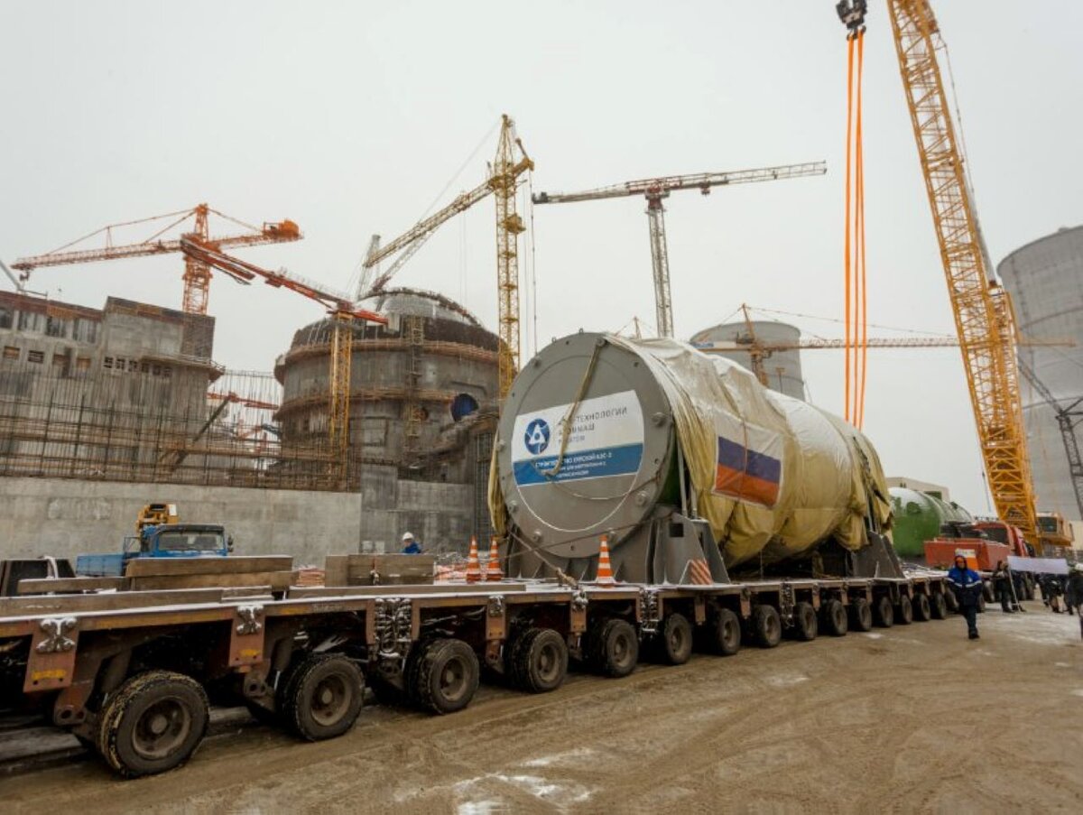   Губернатор Курской области посетил стройплощадку Курской АЭС-2