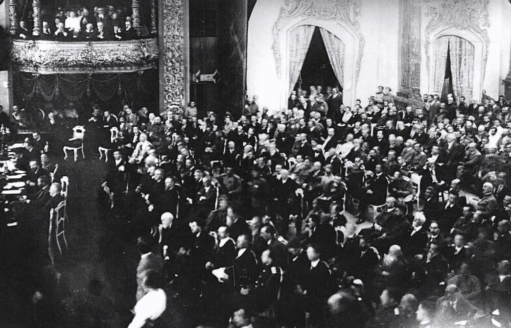 государственное совещание август 1917. московское гос совещание август 1917. московское гос совещание август 1917. государственное совещание в москве 1917 года. московское совещание 1917.