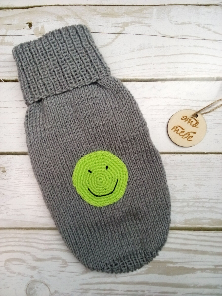 В этом описании свитерок на размер XS-S, но вы сможете связать и по своим размерам.