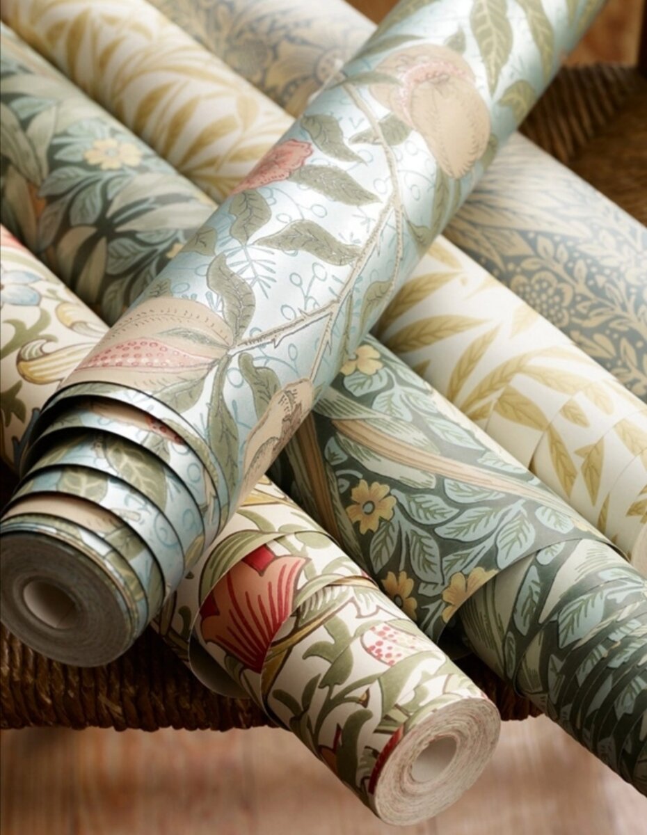 обойная бумага. панели буазери 3d max. логотип decorum. декоративные фирмы. интерьер магазина orac.