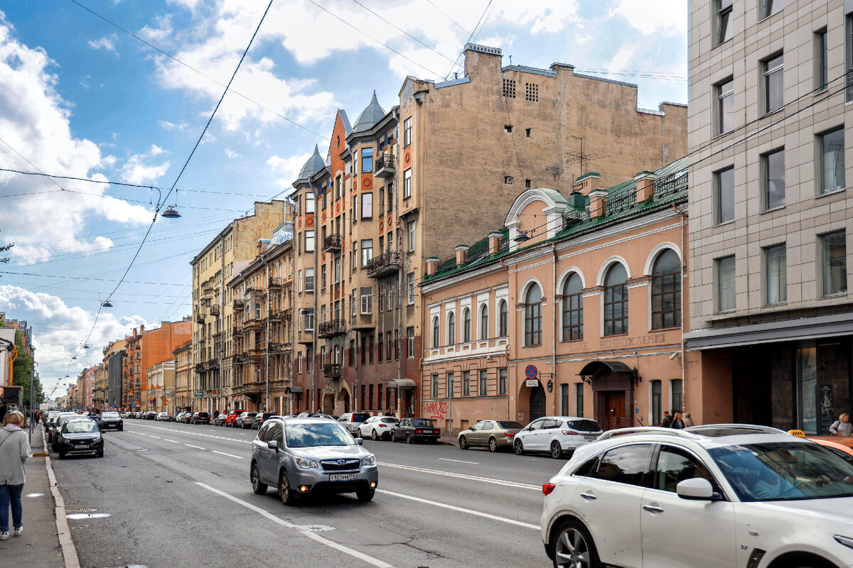 8-9 линии Васильевского острова между Малым и Средним проспектами