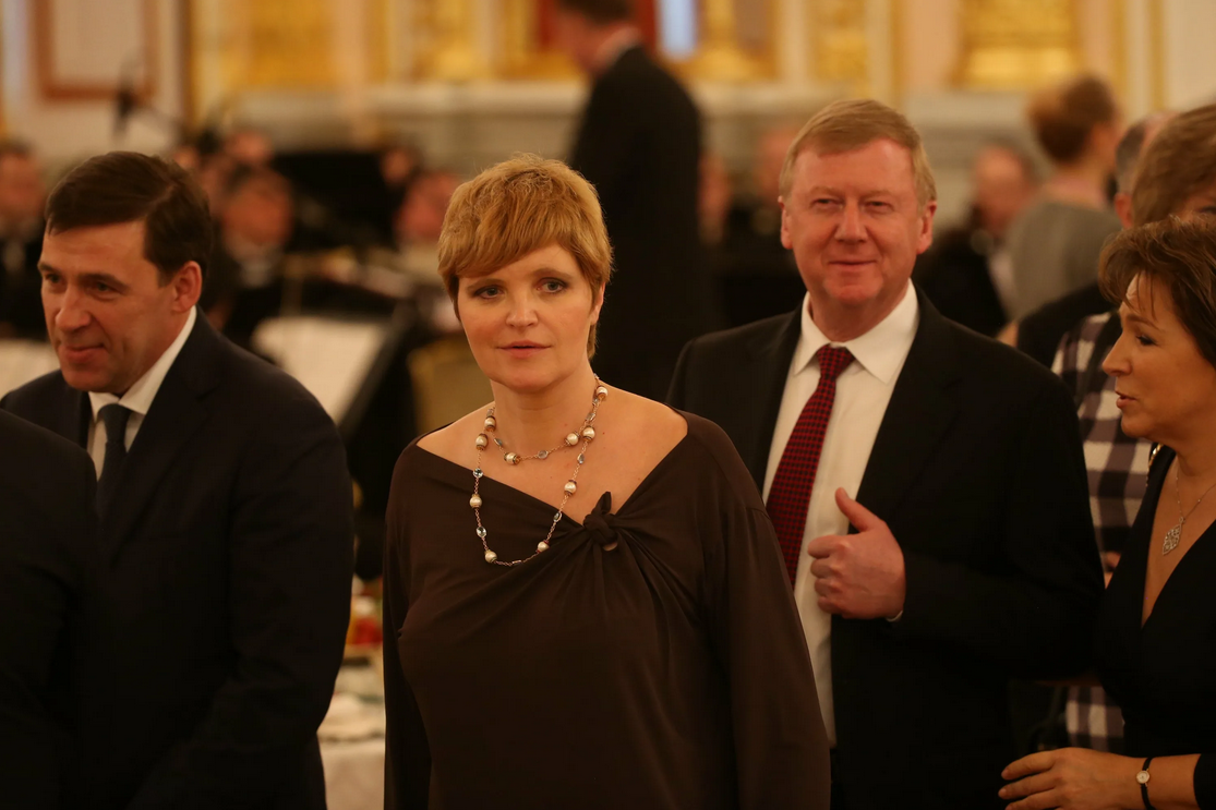Жена чубайса сейчас фото