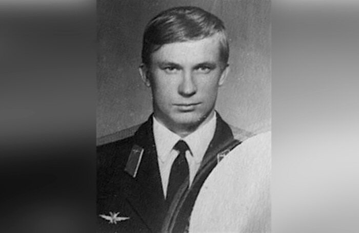    Виктор Беленко. Фото из удостоверения личности.музей ЦРУ/wikipedia.org