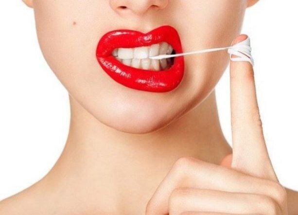 Неприятный запах изо рта может испортить настроение не только вам, но и окружающим