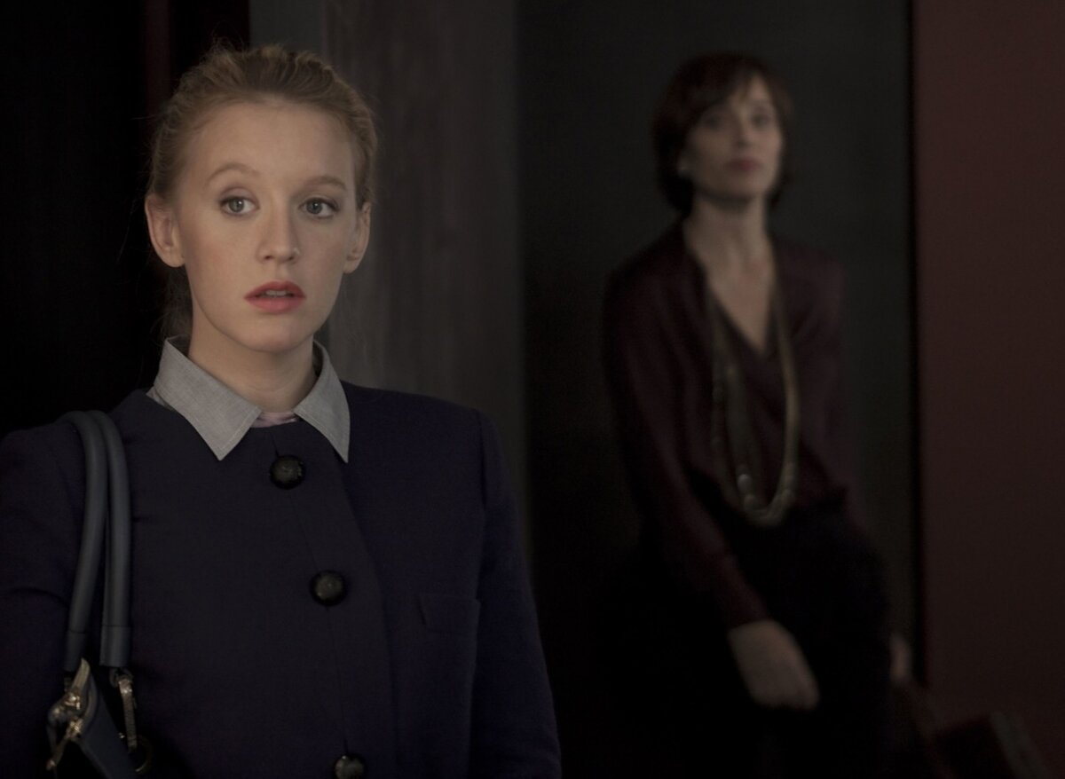 Кадр из фильма "Преступление из-за любви". 