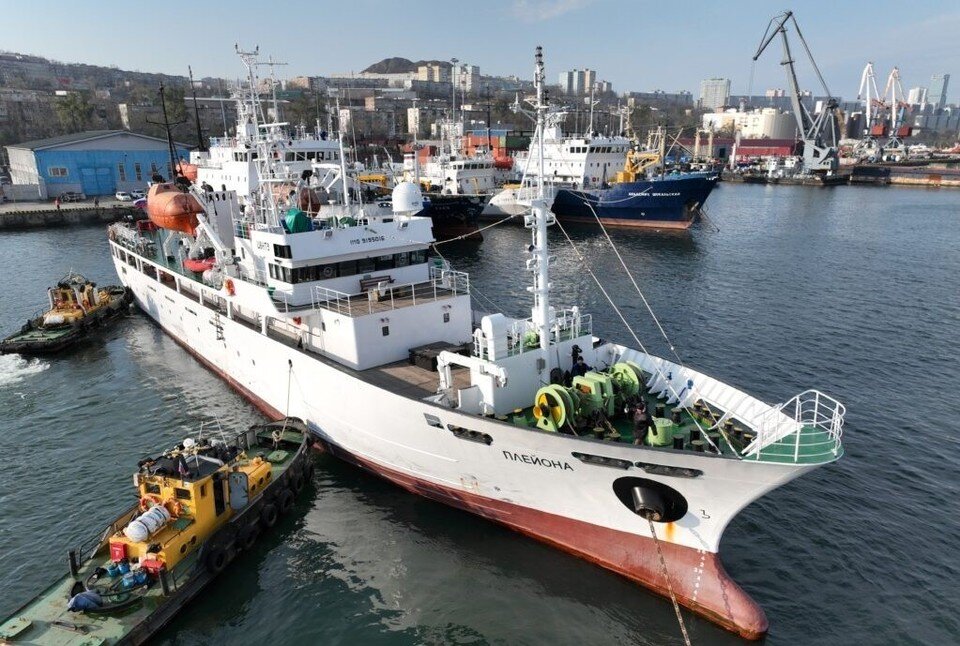    Судно «Плейона». Фото: easttour.ru