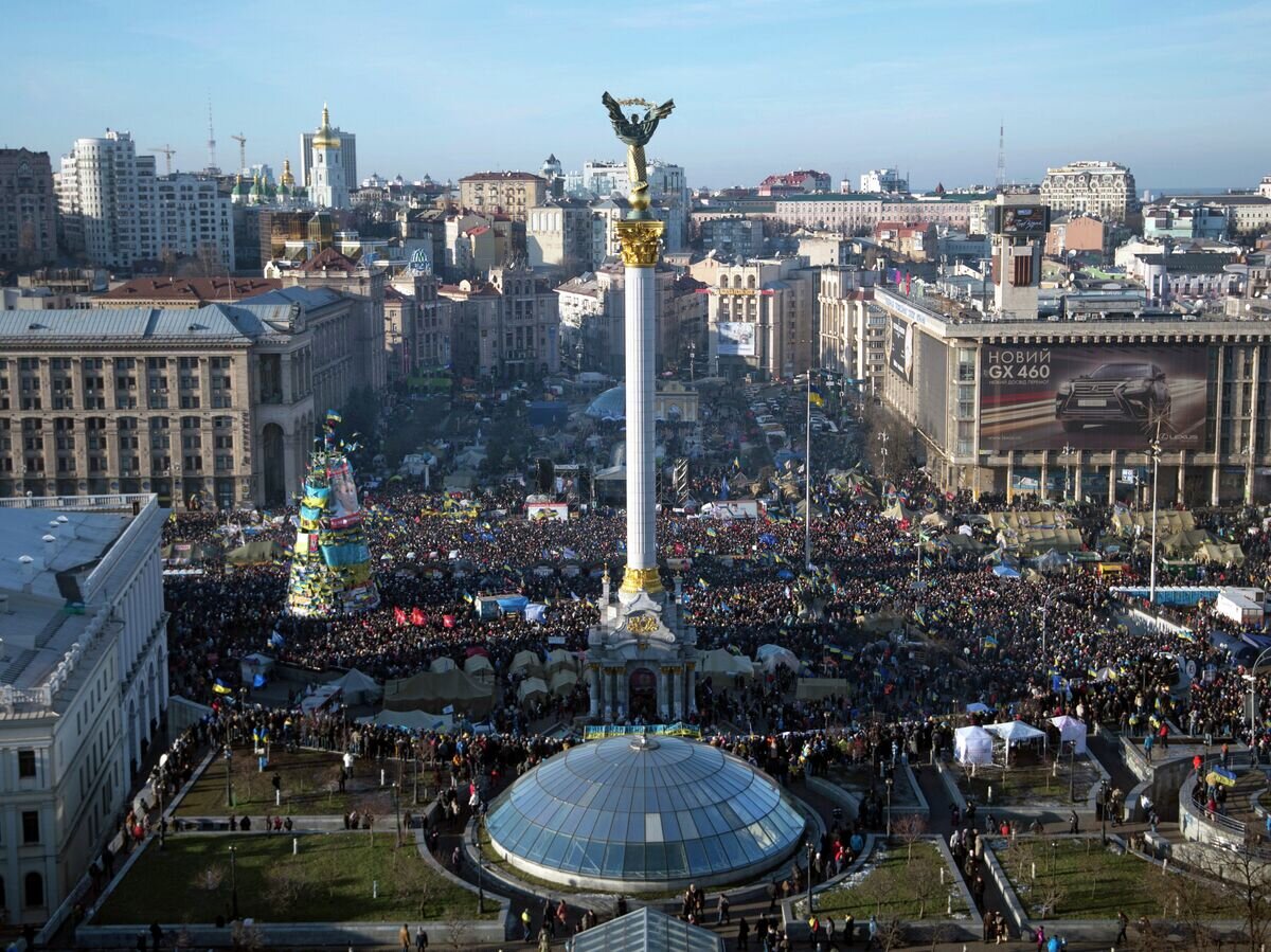 "Народное вече" на площади Независимости в Киеве© РИА Новости / Илья Питалев