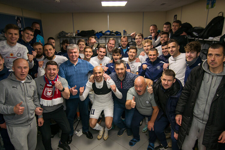    «Футбольная команда КАМАЗ твердо прописалась в первой десятке Первой лиги. У нас не самый большой, мягко скажем, бюджет среди 18 клубов. Команда достойно играет, проявляет характер» Фото: «БИЗНЕС Online»