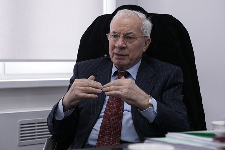    Николай Азаров: «Все так называемые лидеры «Евромайдана» — Петр Порошенко, Александр Турчинов, Андрей Парубий и другие — принимали активнейшее участие в «оранжевой революции» 2004 года» Фото: «БИЗНЕС Online»