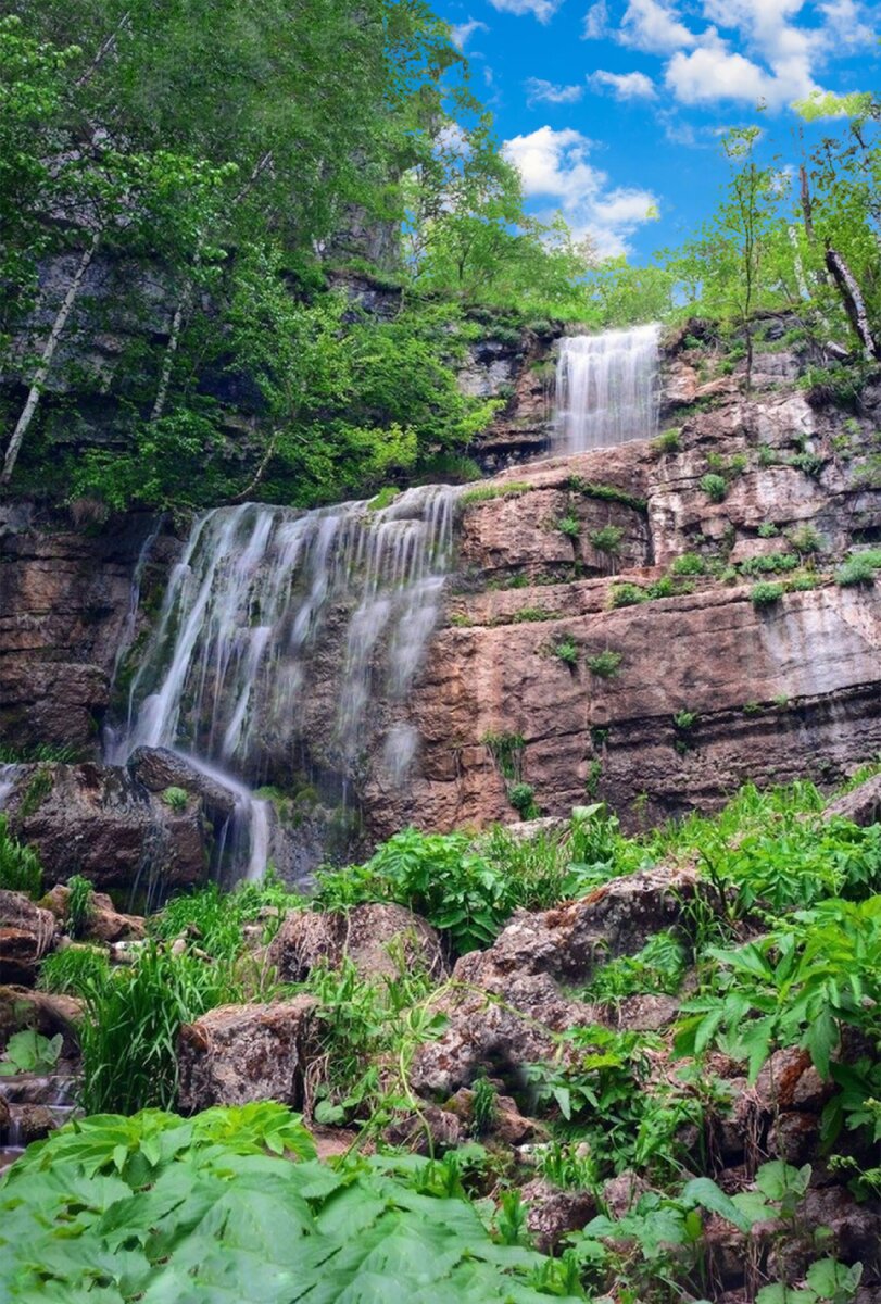 Водопад Куперля. Река Куперля Мелеузовский район 53°08'42''с.ш.56°37'28''