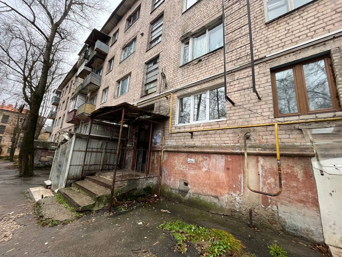 Замерзающие дома климовска. Климовский патронный завод котельная. Замерзший дом. Замерзающие дома климовска. Замерзающие дома климовска.