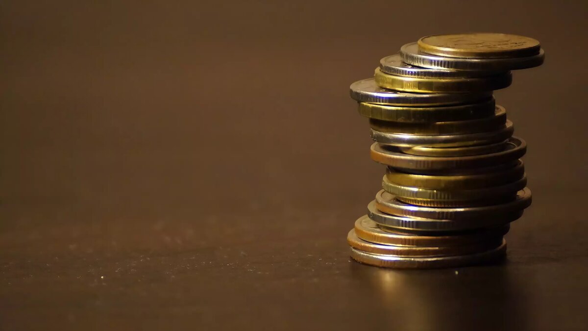     Годовая инфляция в Хакасии в октябре увеличилась до 8,09%, сообщает Банк России по Хакасии. В сентябре было 6,38%. Рассказываем, какие категории товаров подорожали в прошлом месяце больше других.