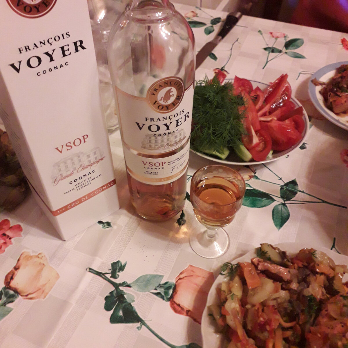 Дачные посиделки с новым релизом коньяка Francois Voyer VSOP