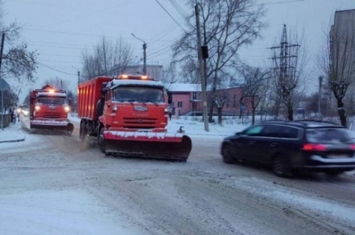    одрядчики пояснили, что увеличили количество техники в два раза.