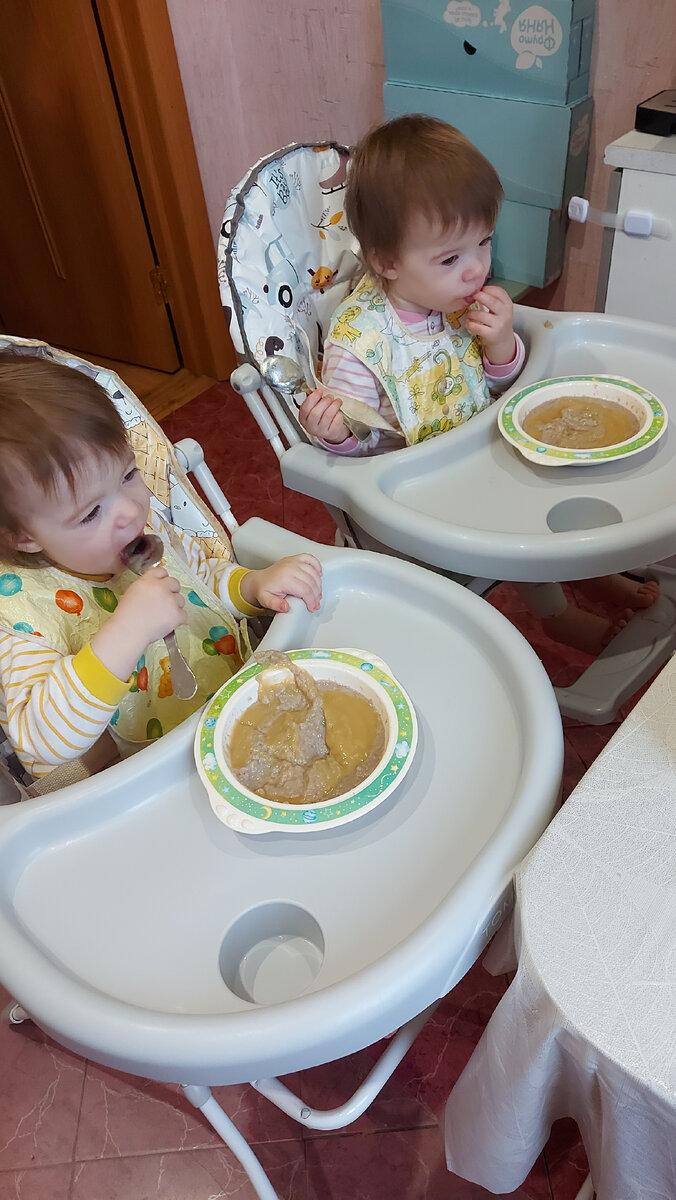 Любимая каша с фруктовым пюре!