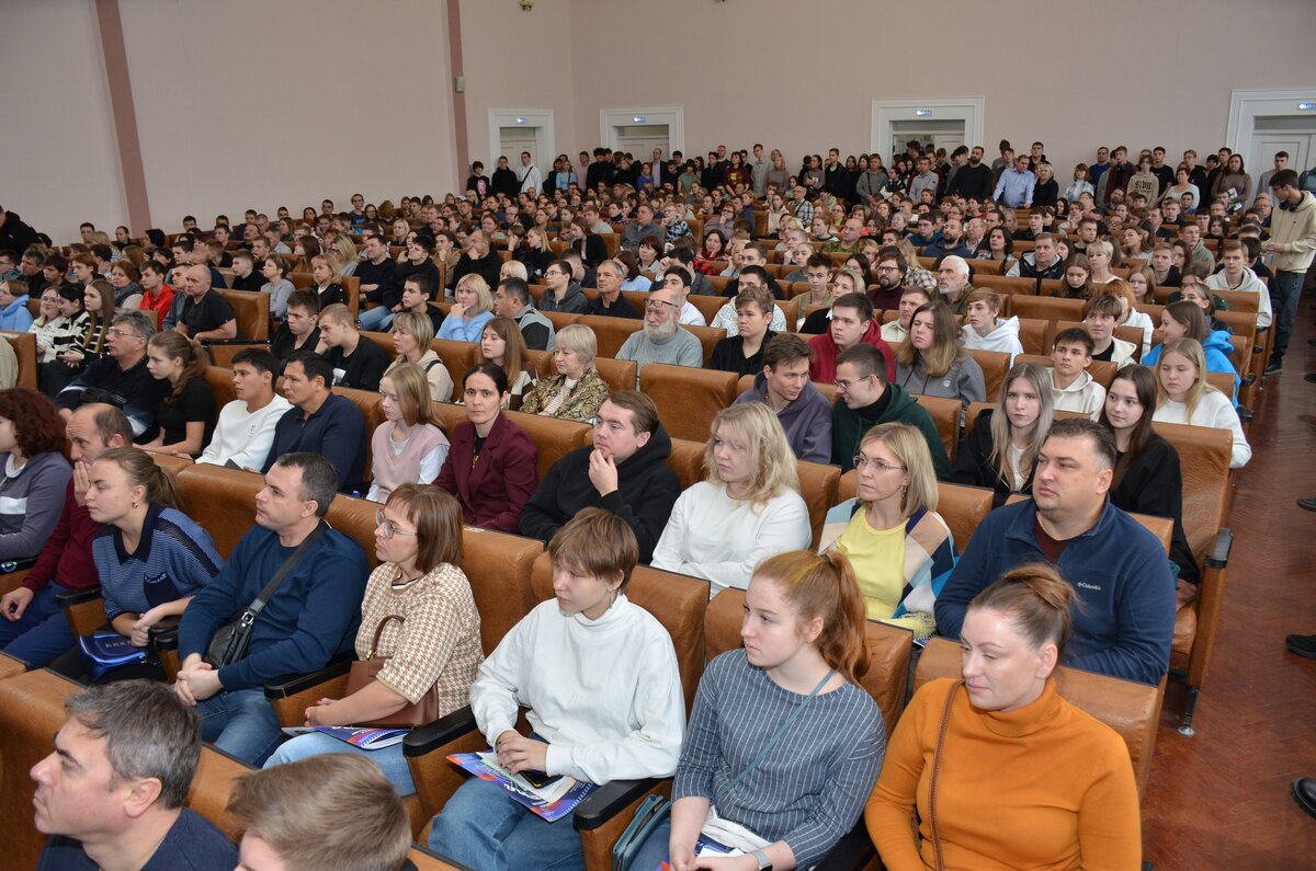 Политехникум Обнинск ИАТЭ. Выпускников Рязанского радиотехнического госуниверситета.